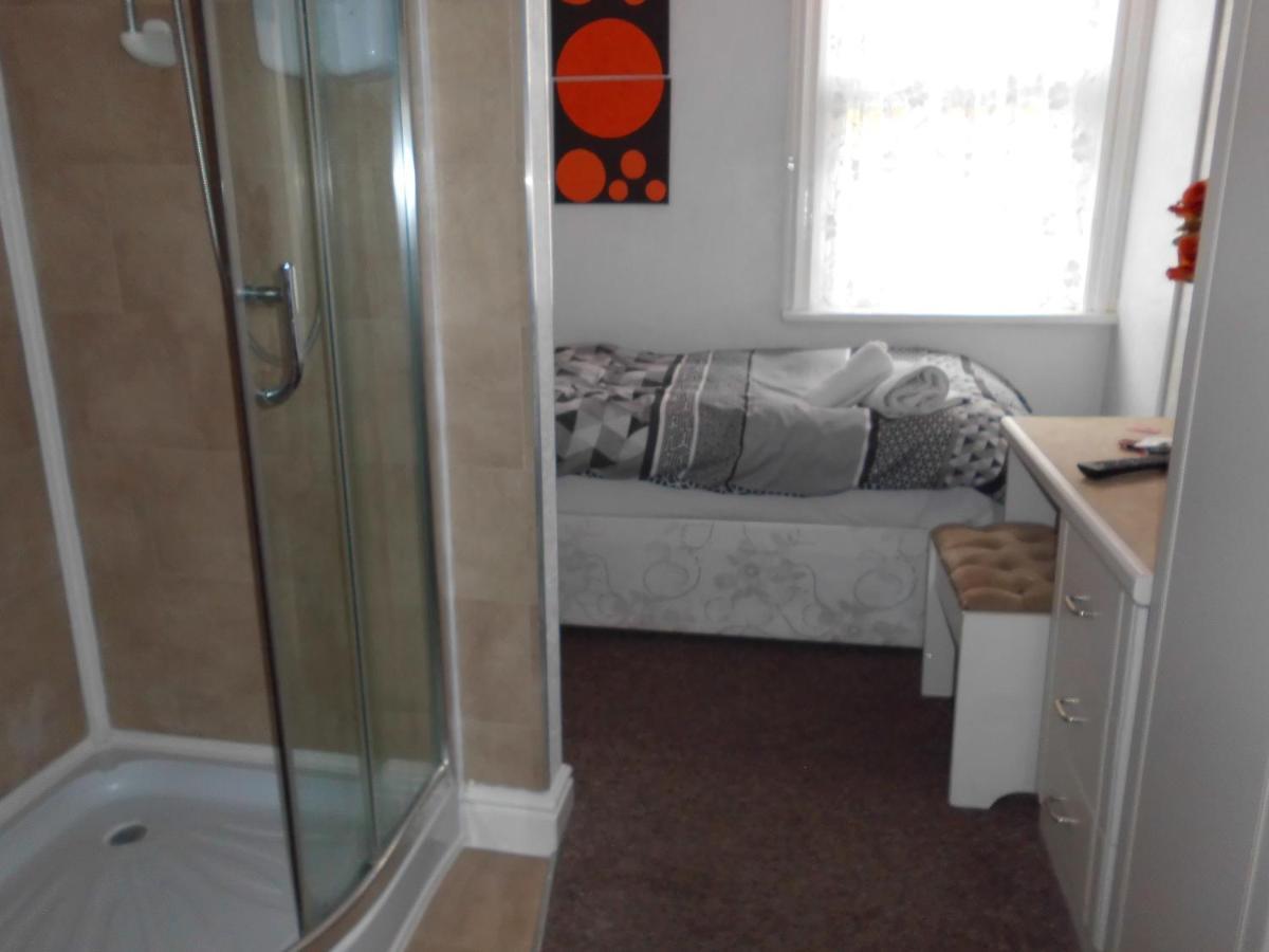 Jasmine Guest House Бринлингтон Экстерьер фото