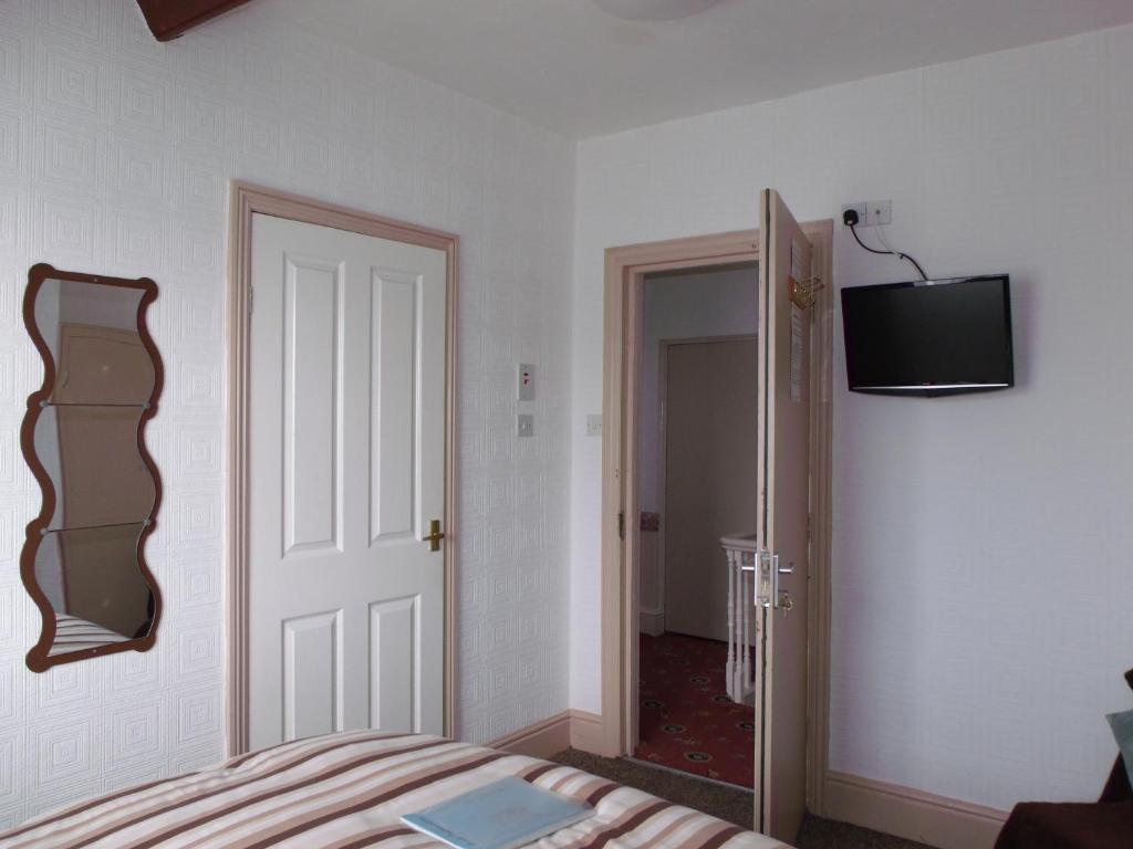 Jasmine Guest House Бринлингтон Номер фото